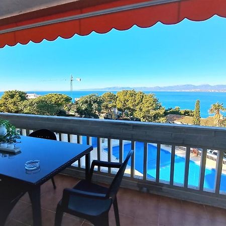 סאלו Apartamentos Cye 009 Punta Del Cavall מראה חיצוני תמונה