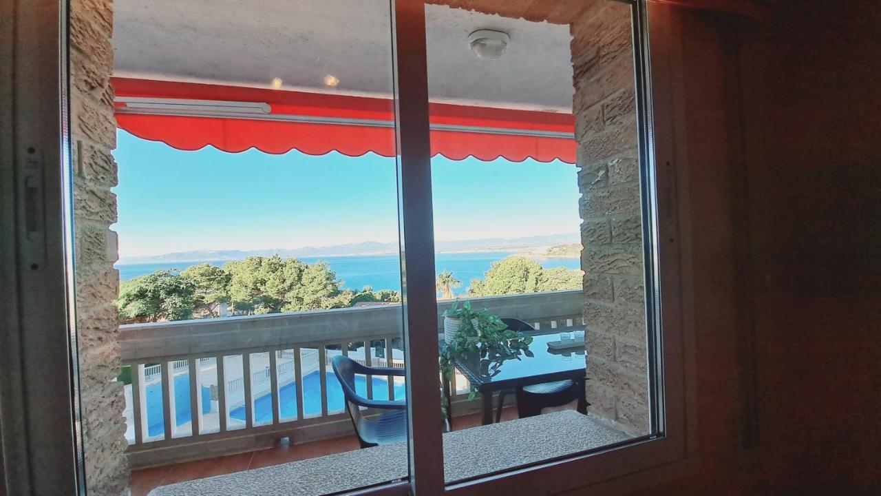 סאלו Apartamentos Cye 009 Punta Del Cavall מראה חיצוני תמונה